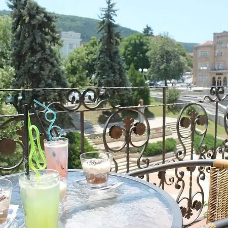 Family Hotel Shumen