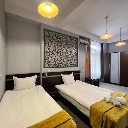 Family Hotel Shumen