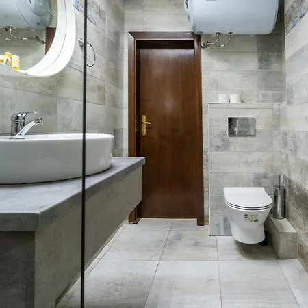 Family Hotel Shumen