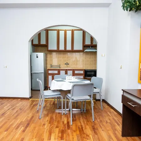 Family Hotel Shumen