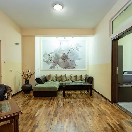 Family Hotel