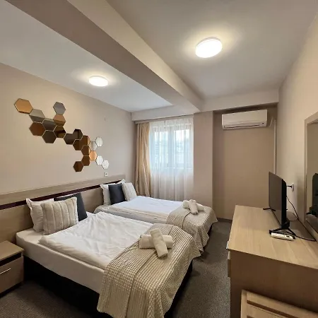 Family Hotel 3*